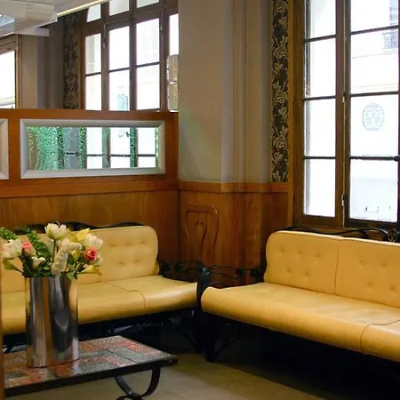 Grand Amelot Hotel
