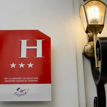 Hotel Grand Amelot Paris