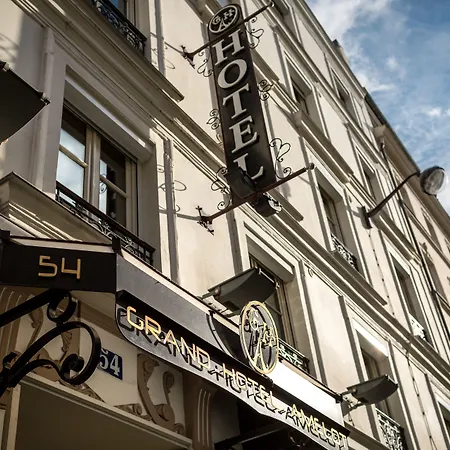 Grand Amelot Hotel 3*