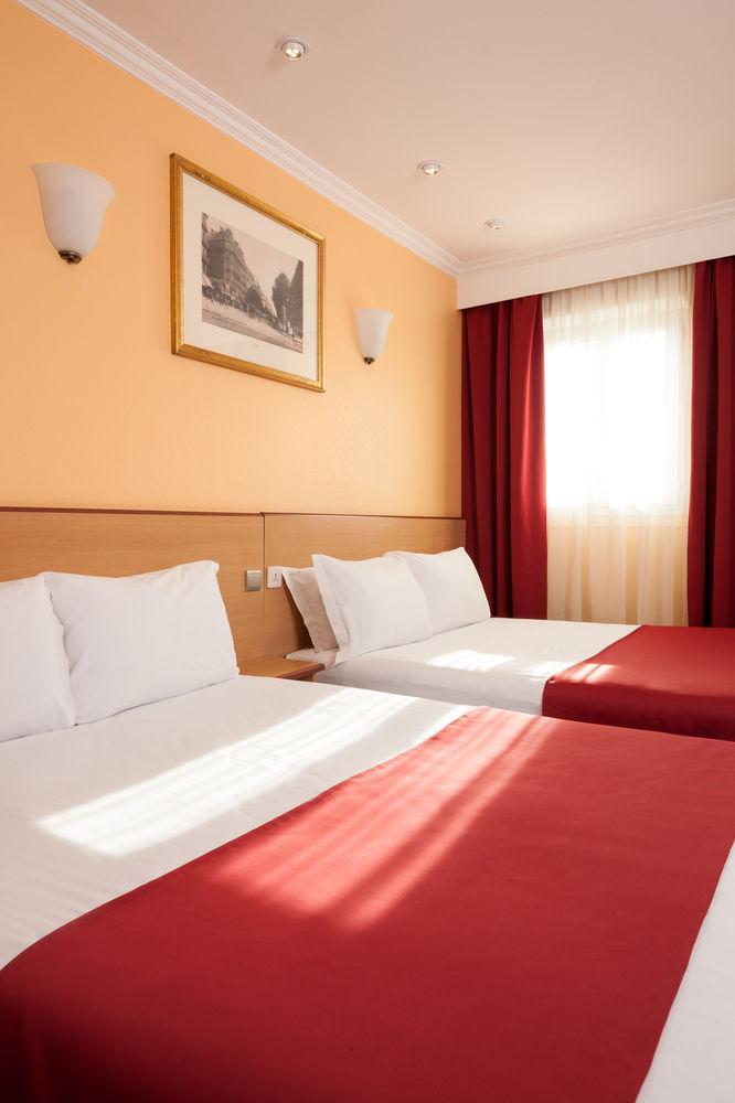 Hotel Grand Amelot Parigi