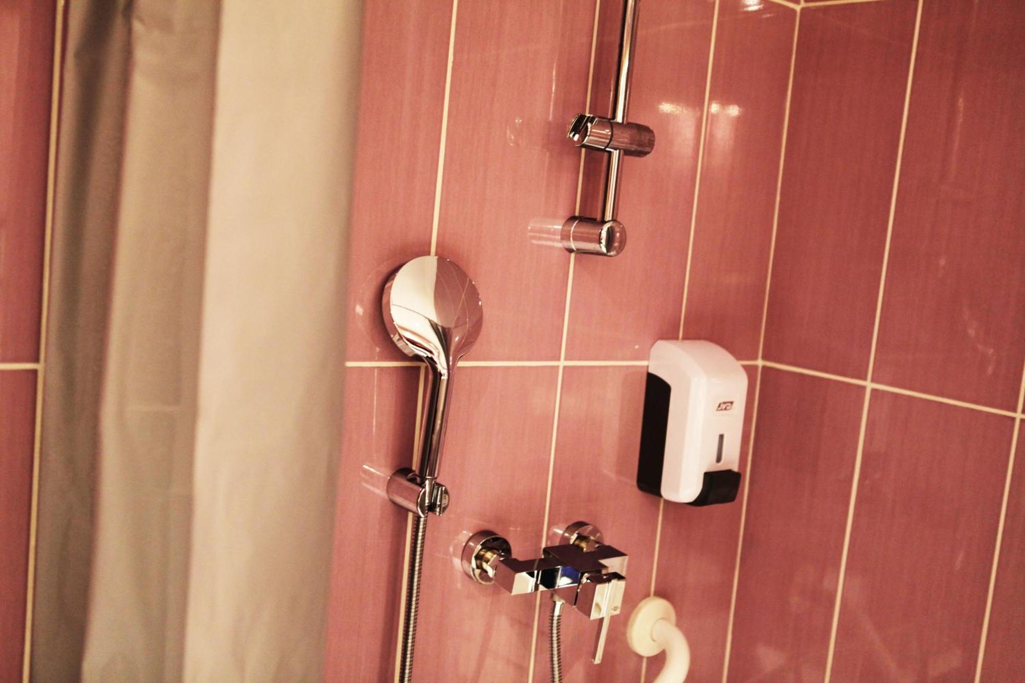 Hotel Grand Amelot 3*